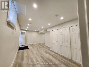 1447 SANTA ROSA COURT Mississauga (East Credit) Ontario photo 4