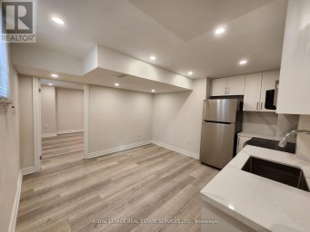 1447 SANTA ROSA COURT Mississauga (East Credit) Ontario photo 5