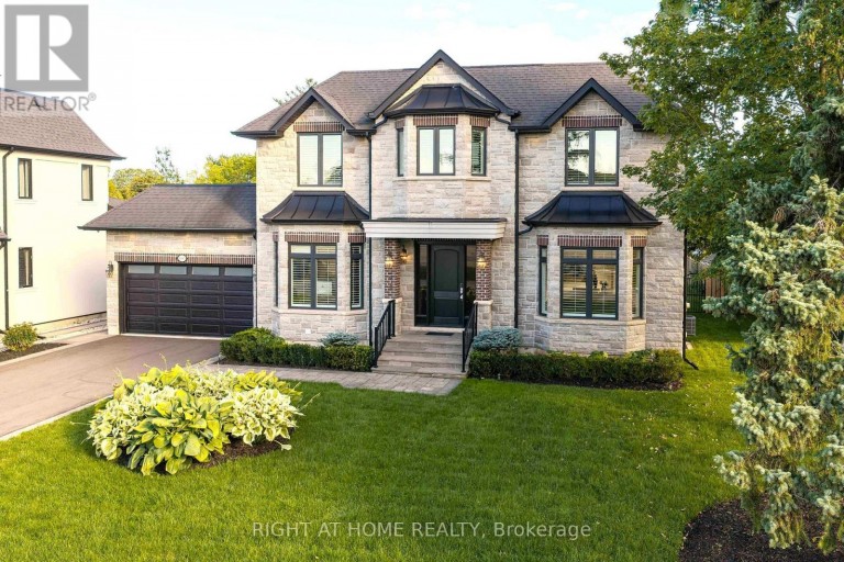 1410 STANBURY ROAD, Oakville (WO West), Ontario, L6L2J6