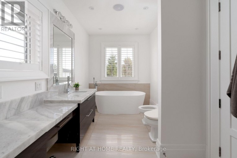 1410 STANBURY ROAD, Oakville (WO West), Ontario, L6L2J6
