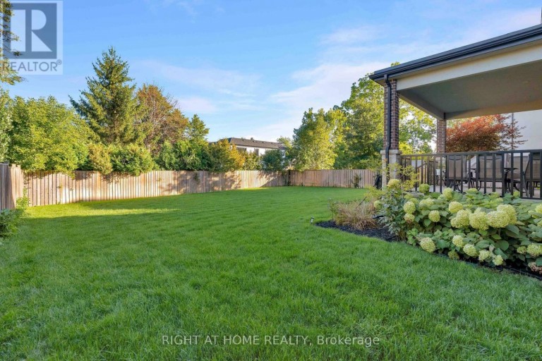 1410 STANBURY ROAD, Oakville (WO West), Ontario, L6L2J6