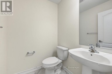 4 ARCOLA STREET Brampton (Goreway Drive Corridor) Ontario photo 10