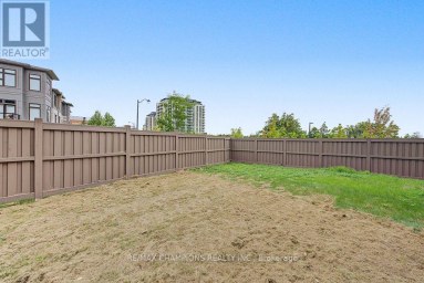 4 ARCOLA STREET Brampton (Goreway Drive Corridor) Ontario photo 21