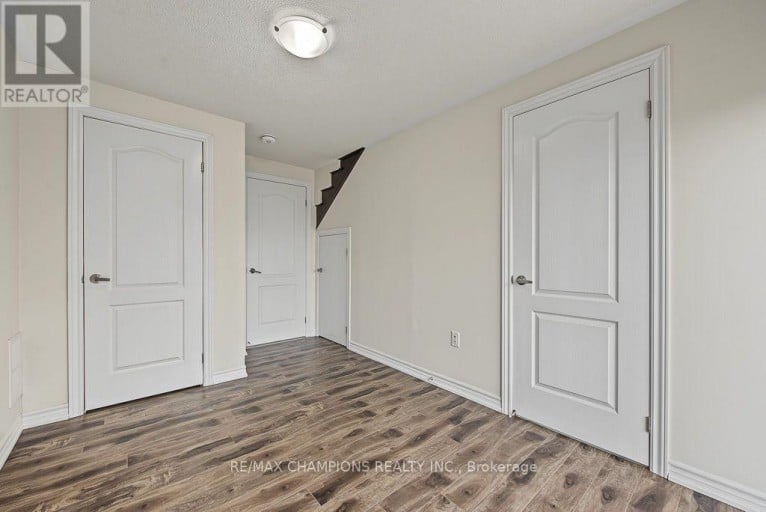 4 ARCOLA STREET, Brampton (Goreway Drive Corridor), Ontario, L6P4N6