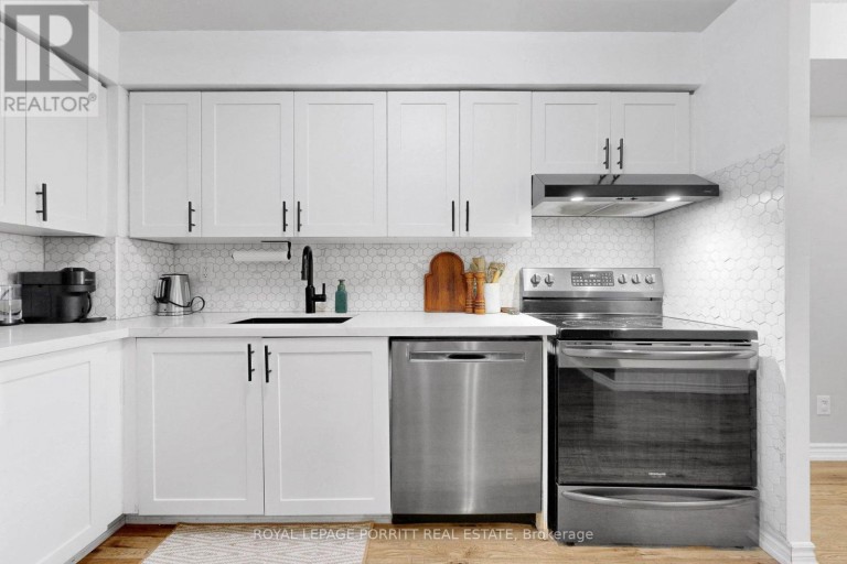 927 - 3888 DUKE OF YORK BOULEVARD, Mississauga (City Centre), Ontario, L5A4P5