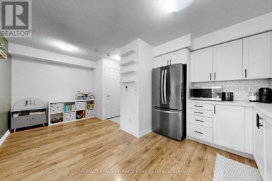 927 - 3888 DUKE OF YORK BOULEVARD Mississauga (City Centre) Ontario photo 5