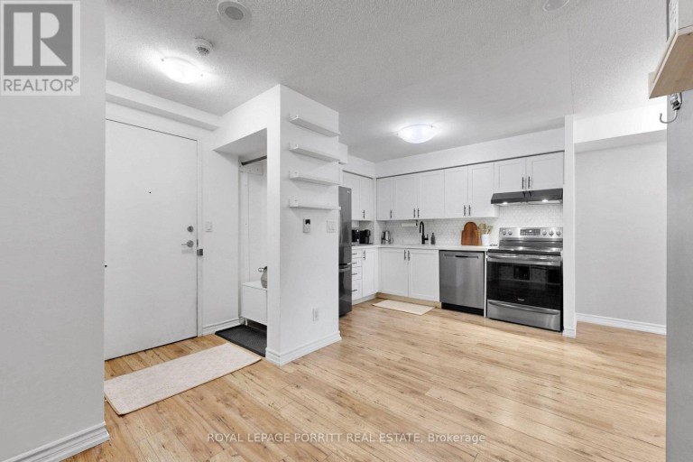 927 - 3888 DUKE OF YORK BOULEVARD, Mississauga (City Centre), Ontario, L5A4P5