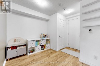 927 - 3888 DUKE OF YORK BOULEVARD Mississauga (City Centre) Ontario photo 8