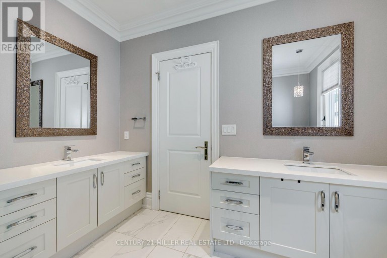 1399 WILLOWDOWN ROAD, Oakville (SW Southwest), Ontario, L6L1X2
