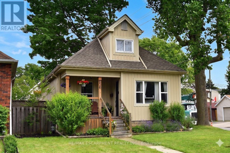 56 BARONS AVENUE N, Hamilton (Homeside), Ontario, L8H5A4