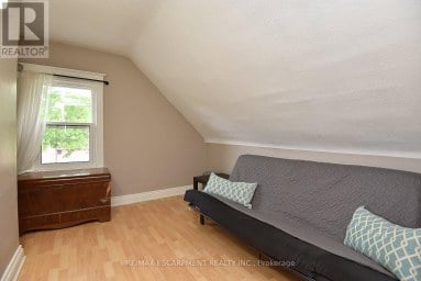 56 BARONS AVENUE N Hamilton (Homeside) Ontario photo 29