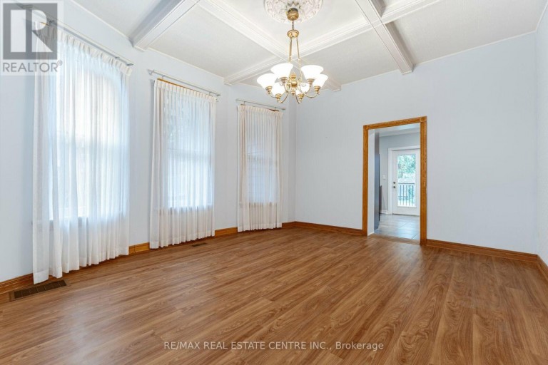 LOWER - 267 ABERDEEN AVENUE, Hamilton (Kirkendall), Ontario, L8P2R2