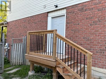LOWER - 100 MASTERSON CRESCENT Cambridge Ontario photo 2