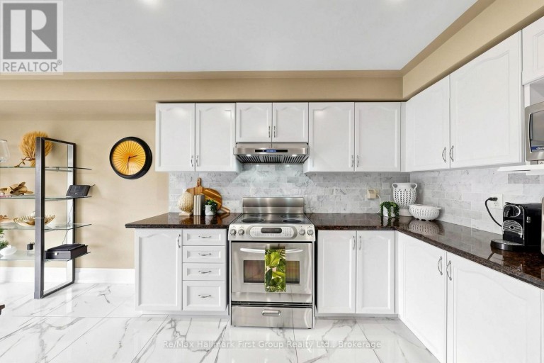 3271 COUNTRY LANE, Whitby (Williamsburg), Ontario, L1P1T7