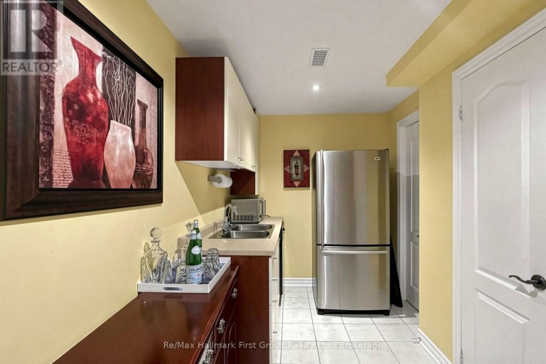 3271 COUNTRY LANE, Whitby (Williamsburg), Ontario, L1P1T7