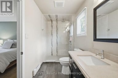 29 STRATTON CRESCENT Whitby (Rolling Acres) Ontario photo 23