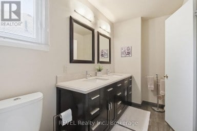 29 STRATTON CRESCENT Whitby (Rolling Acres) Ontario photo 24