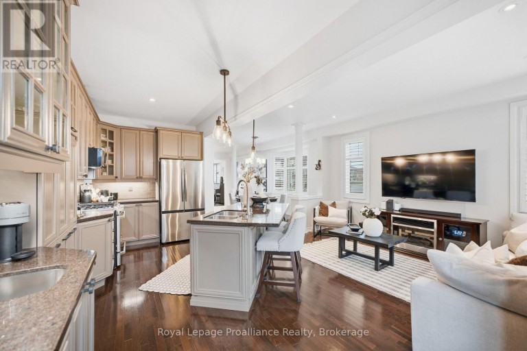 110 KENNETH HOBBS AVENUE, Whitby (Pringle Creek), Ontario, L1R0J3