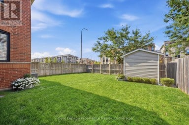 110 KENNETH HOBBS AVENUE Whitby (Pringle Creek) Ontario photo 9