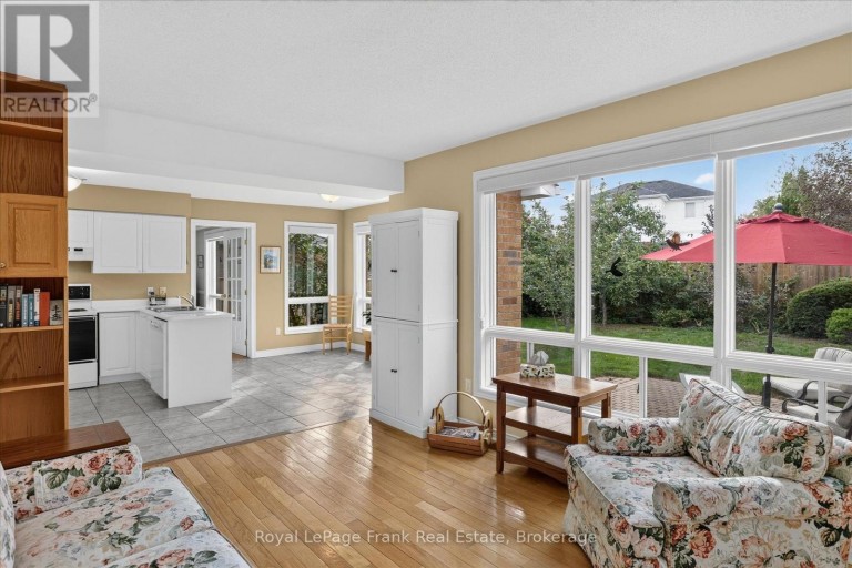 1544 GLENFOREST CRESCENT, Peterborough (Monaghan Ward 2), Ontario, K9K2J1