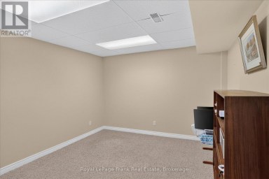 1544 GLENFOREST CRESCENT Peterborough (Monaghan Ward 2) Ontario photo 33