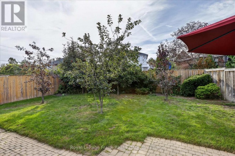 1544 GLENFOREST CRESCENT, Peterborough (Monaghan Ward 2), Ontario, K9K2J1