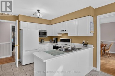 1544 GLENFOREST CRESCENT Peterborough (Monaghan Ward 2) Ontario photo 9