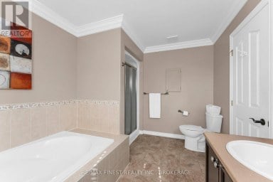 1208 GREENWOOD PARK DRIVE, Kingston (Kingston East (Incl Barret Crt)) Ontario