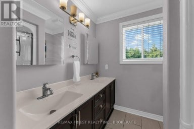 1208 GREENWOOD PARK DRIVE, Kingston (Kingston East (Incl Barret Crt)) Ontario