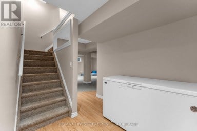 1208 GREENWOOD PARK DRIVE, Kingston (Kingston East (Incl Barret Crt)) Ontario