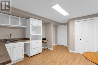 1208 GREENWOOD PARK DRIVE, Kingston (Kingston East (Incl Barret Crt)) Ontario