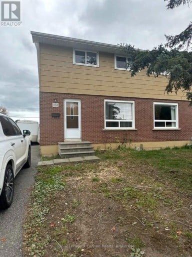 402 JAMES STREET N, Thunder Bay (Northwood Park), Ontario, P7C4T2