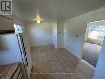 402 JAMES STREET N Thunder Bay (Northwood Park) Ontario photo 6
