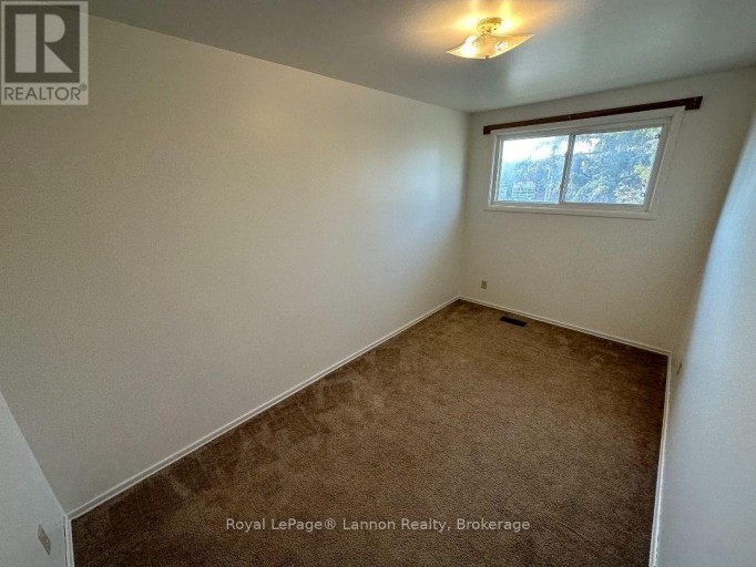 402 JAMES STREET N, Thunder Bay (Northwood Park), Ontario, P7C4T2