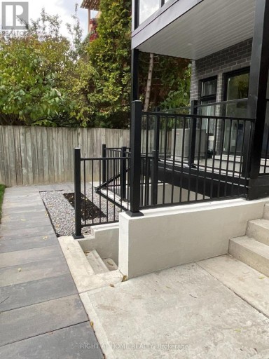 UNIT # 1 - 674 MANNING AVENUE, Toronto (Annex), Ontario, M6G2W4
