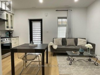 UNIT # 1 - 674 MANNING AVENUE Toronto (Annex) Ontario photo 2
