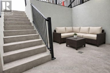 UNIT # 1 - 674 MANNING AVENUE Toronto (Annex) Ontario photo 3