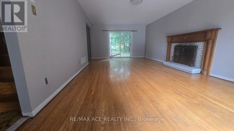 MAIN - 6158 KINGSTON ROAD, Toronto (Highland Creek), Ontario, M1C1K8