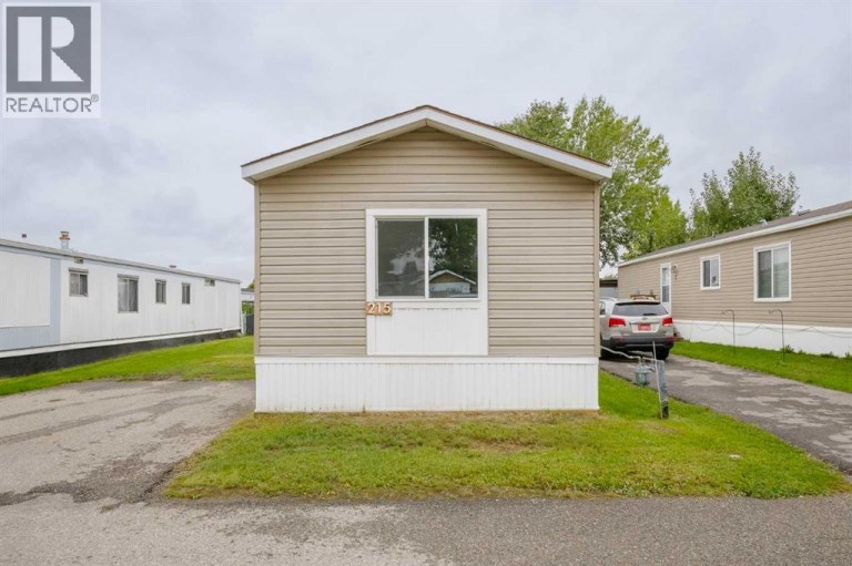 215, 6220 17 Avenue SE, Calgary, Alberta, T2A0W6