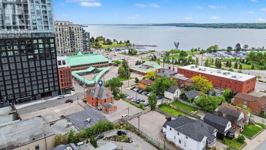 30 MARY STREET Barrie (City Centre) Ontario photo 2