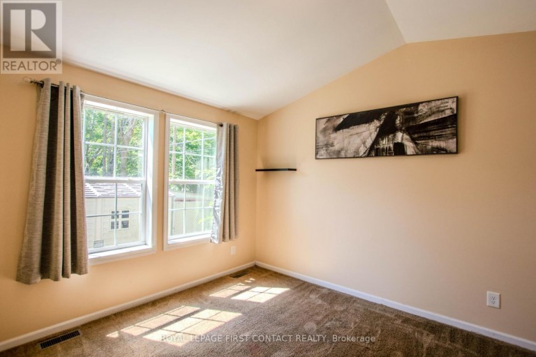 23 GEORGIAN GLEN DRIVE, Wasaga Beach, Ontario, L9Z1K8