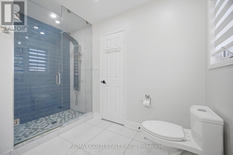 71 LEAGATE STREET, Brampton (Fletcher's Meadow), Ontario, L7A3J4