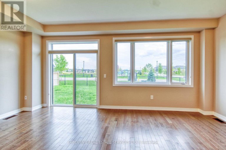 7 CROSSMORE CRESCENT, Cambridge, Ontario, N1S0C7