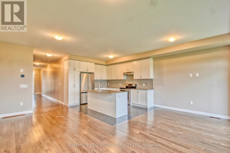 7 CROSSMORE CRESCENT, Cambridge, Ontario, N1S0C7