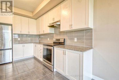 7 CROSSMORE CRESCENT Cambridge Ontario photo 16