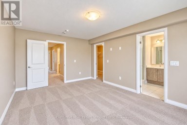7 CROSSMORE CRESCENT Cambridge Ontario photo 25