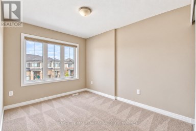 7 CROSSMORE CRESCENT Cambridge Ontario photo 31