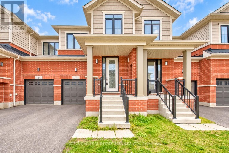 7 CROSSMORE CRESCENT, Cambridge, Ontario, N1S0C7