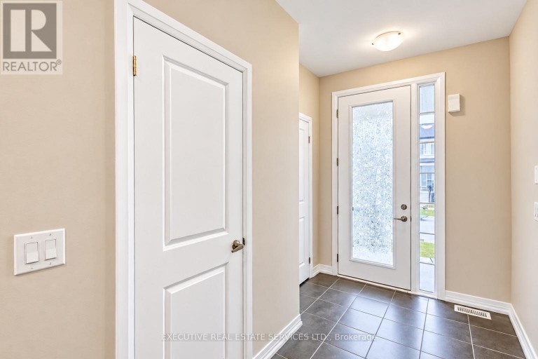 7 CROSSMORE CRESCENT, Cambridge, Ontario, N1S0C7