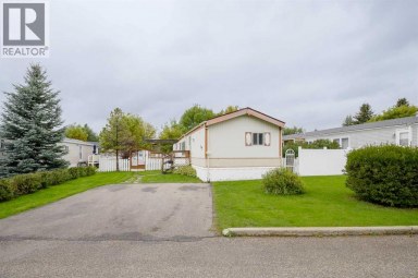 107 Heritage Drive Okotoks Alberta photo 1